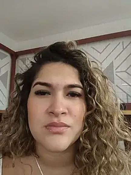 Sara_smiiith211