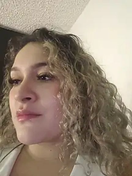 Sara_smiiith211