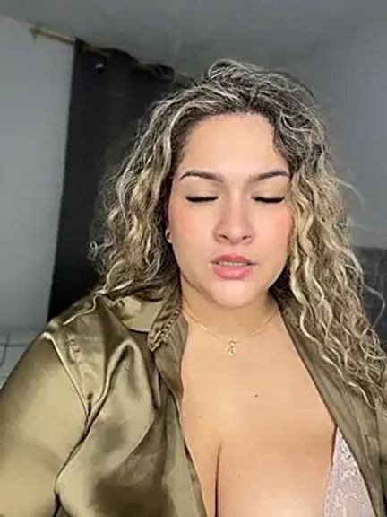 Sara_smiiith211