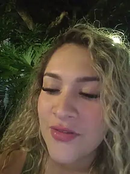 Sara_smiiith211