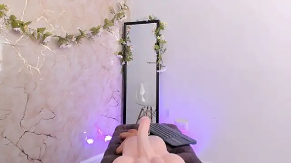 Mia_Gothzx