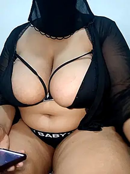 CaPitana12
