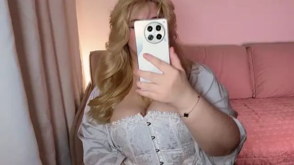 EllsaJean_