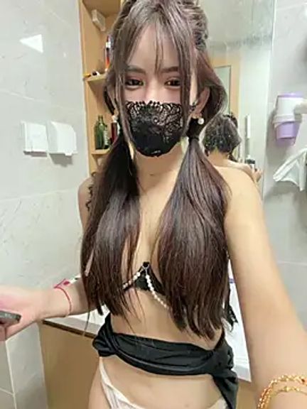 Selenaaaaa-