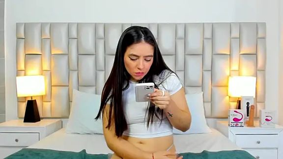 paola_katy_dicks
