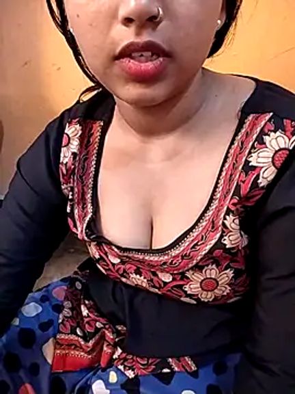 Sexy_Divya__