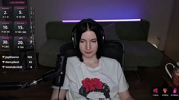 Naomi_Velvet