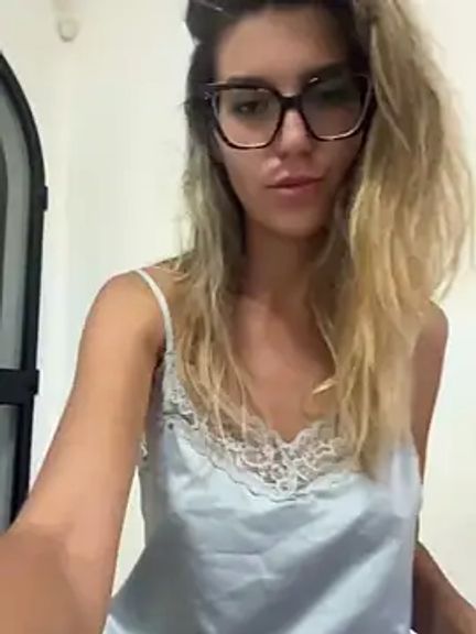 nicole_98