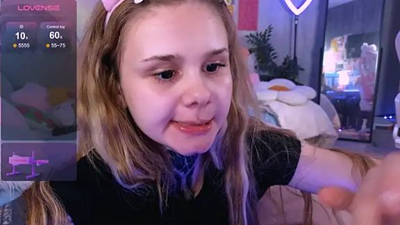 Britney_Lynch