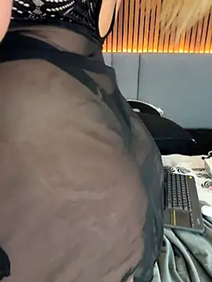 EmiilyAdams_