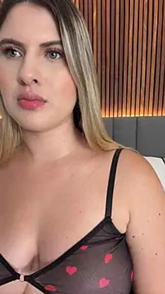 EmiilyAdams_