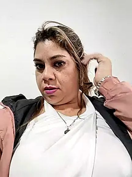 Laura-Hernandez