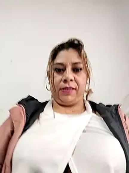 Laura-Hernandez