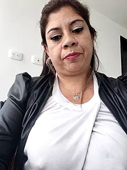 Laura-Hernandez