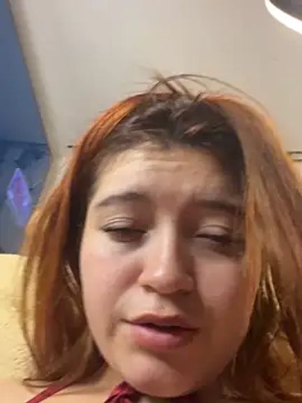 Karina_Leon