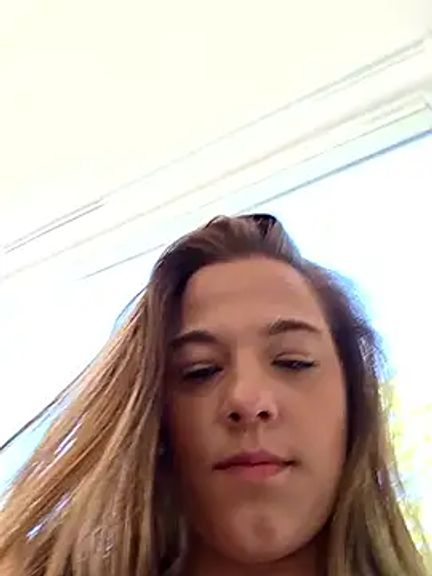 Luna_Lynn