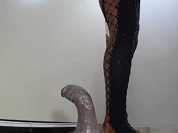 KinkyJXxX