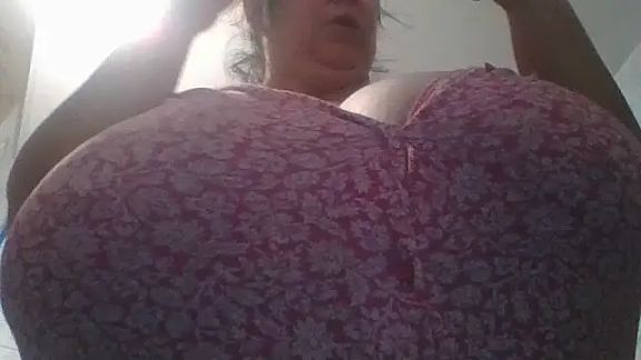 Nataliesbestjuggs