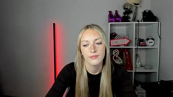 EvelynBlond