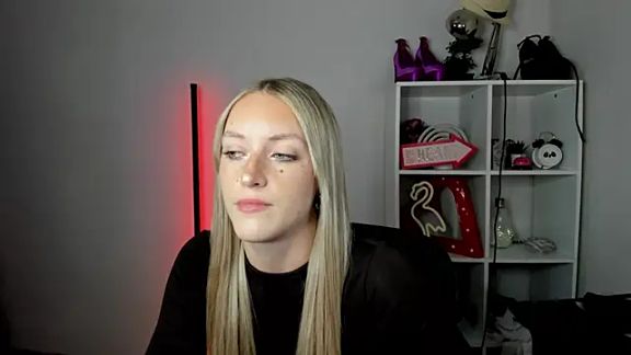EvelynBlond