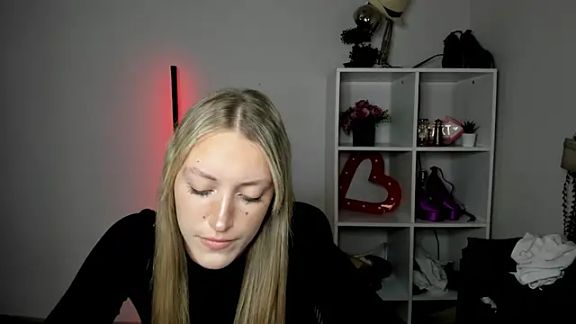 EvelynBlond
