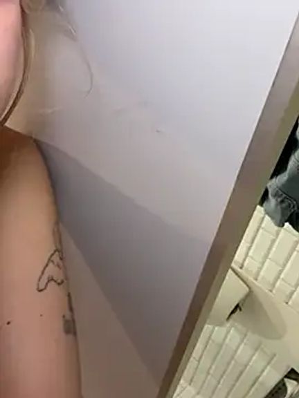 kira_mia