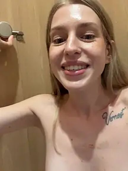 kira_mia