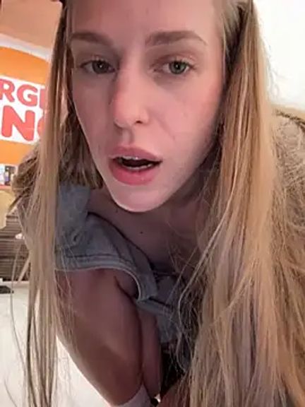 kira_mia