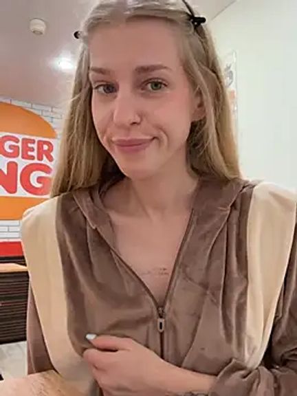 kira_mia