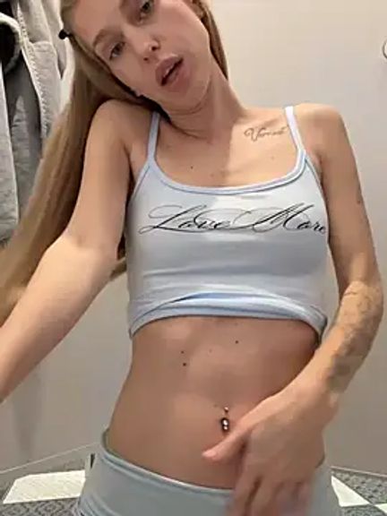 kira_mia