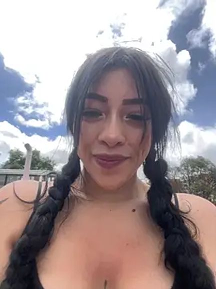 DAKOTA_SAKURA