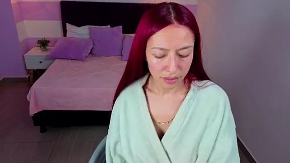 Scarlett__bell
