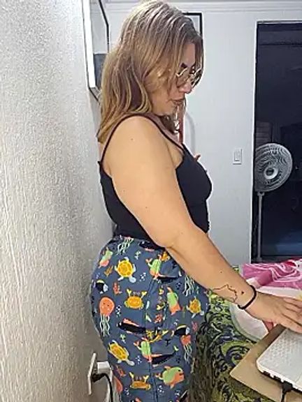 mila_curvy