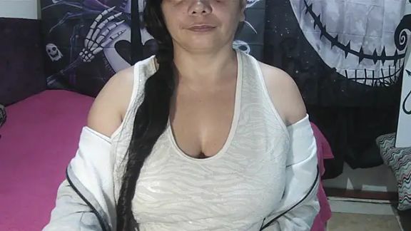 vivian-milf