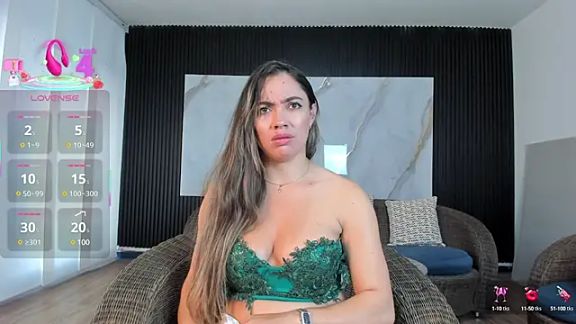 Alessia_Taylorr