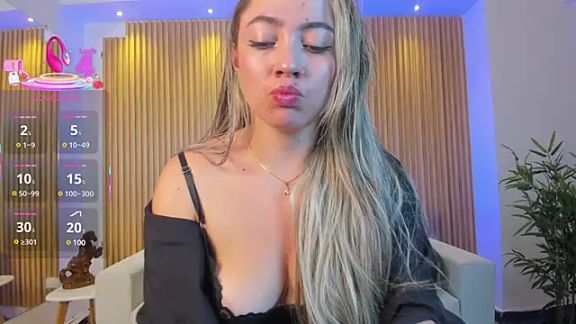 Alessia_Taylorr
