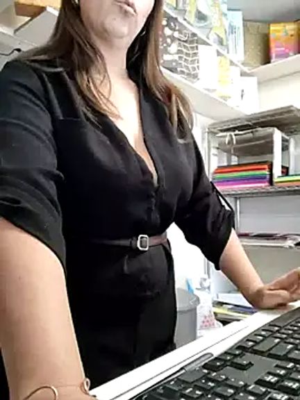 Mia_Novikov