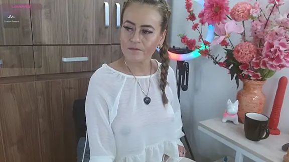 magenta_maturr