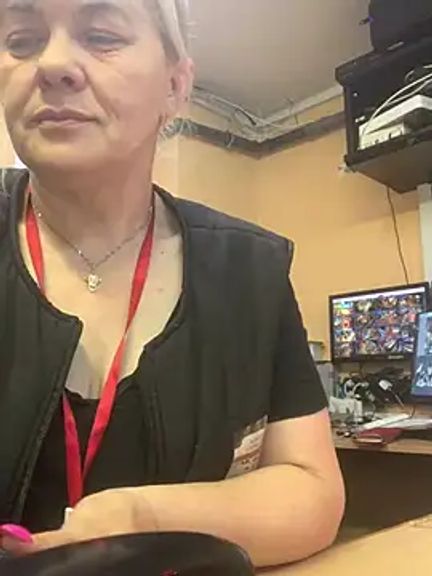 Lia_Laguna77