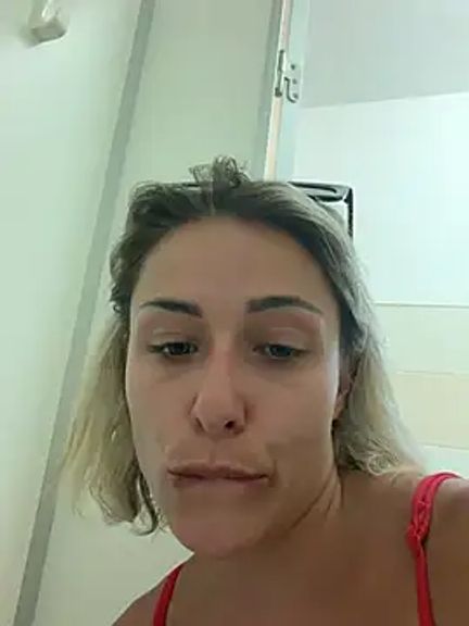 petrouchkaaa_