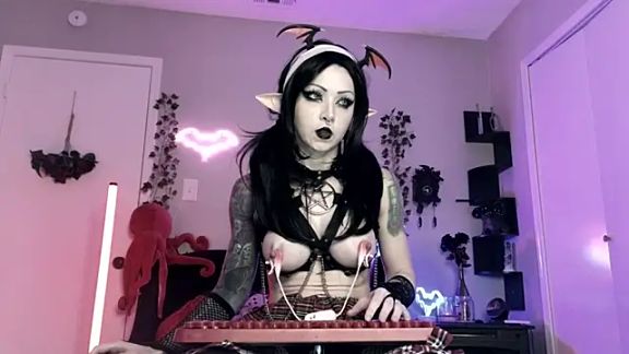 Ivey_Strigoi