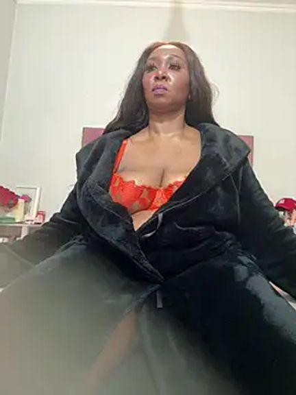 Bootyliciouse21X