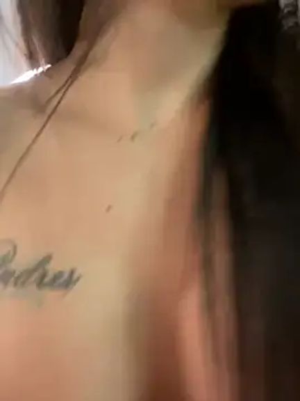 Emmily_19