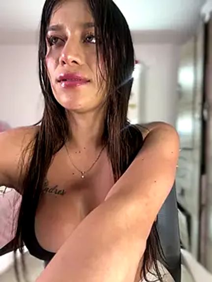 Emmily_19
