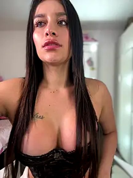 Emmily_19