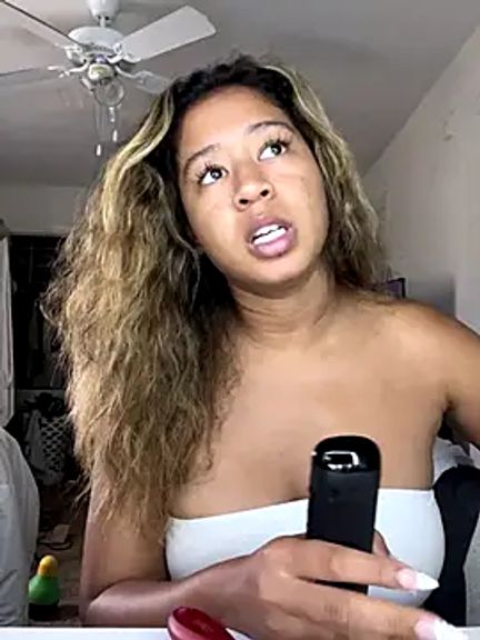 AshleyLoveee