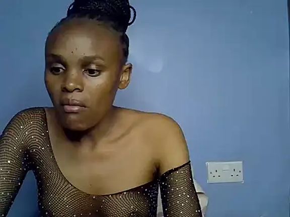 Queen_petite_