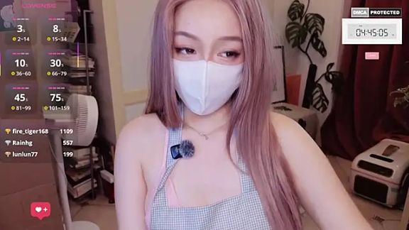 nayomi_34f