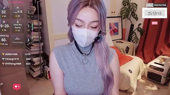 nayomi_34f