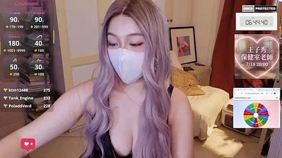 nayomi_34f